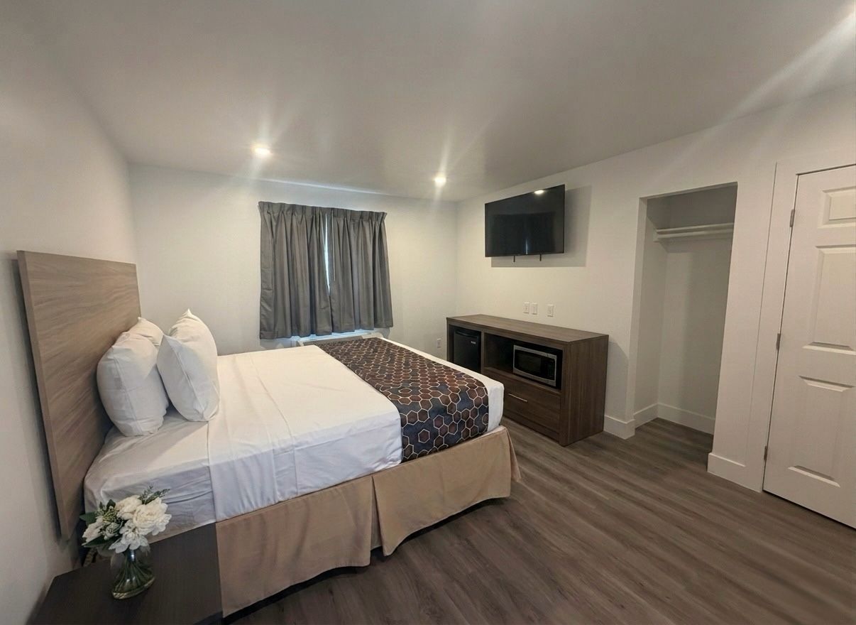 King Bed Room