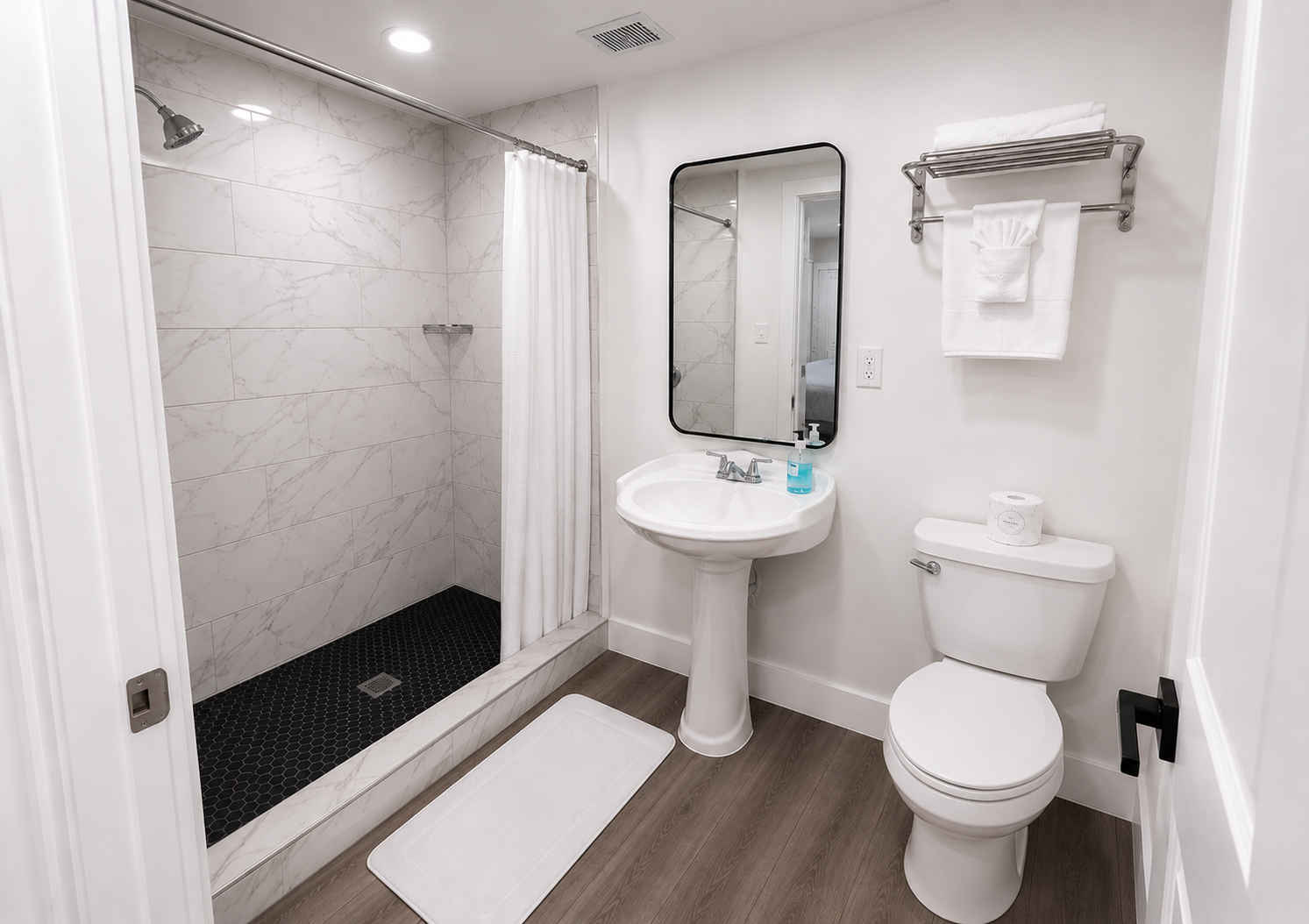 Double Queen Bathroom